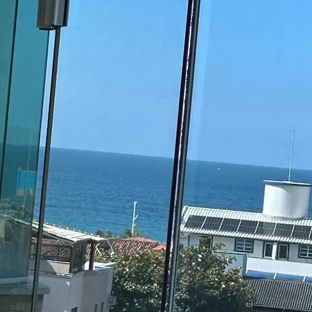 Cobertura Duplex com Piscina Privativa e Vista para o Mar-2